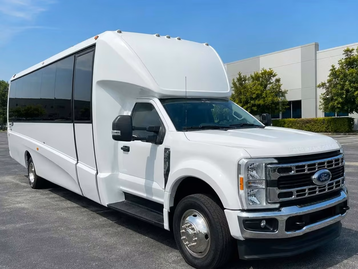 dover 25 passenger minibus rental