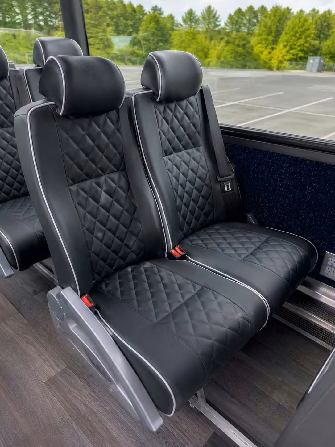 dover charter bus reclining seats